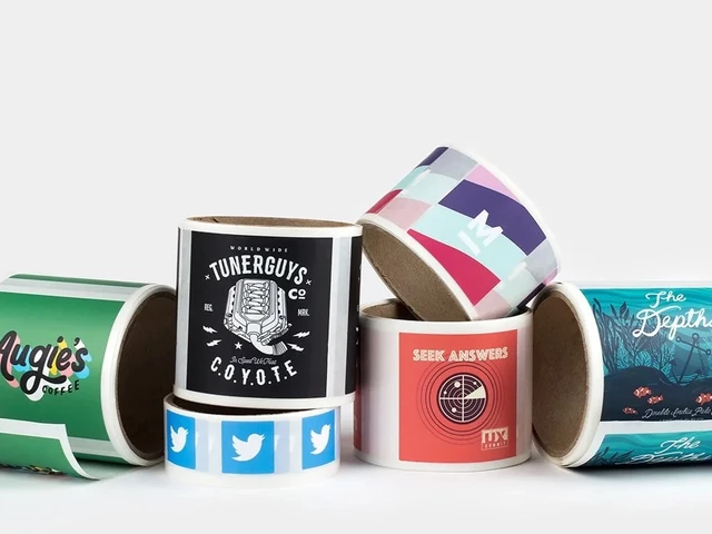 Custom printed roll labels